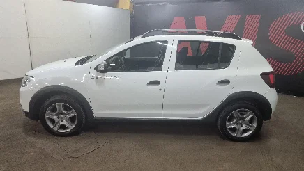 Renault Sandero photo-2